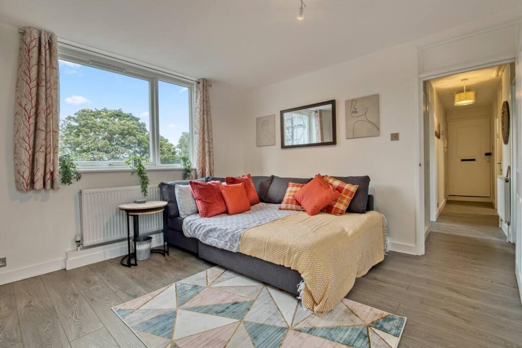 Hidden Gem In Battersea W/ Free Parking Appartement Londres